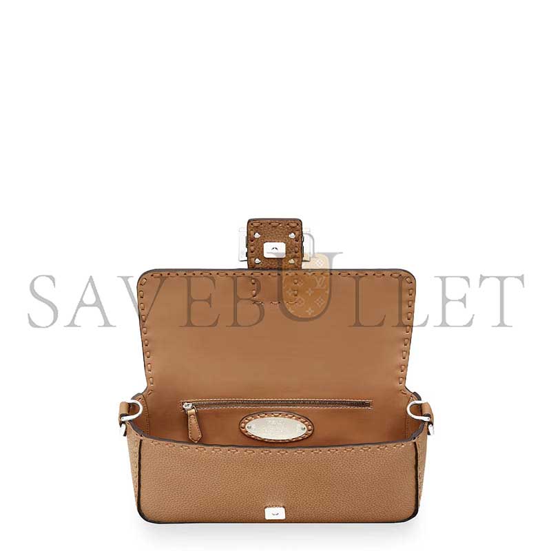 F**di baguette 8br600arbbf0emr (28*15*6.5cm)